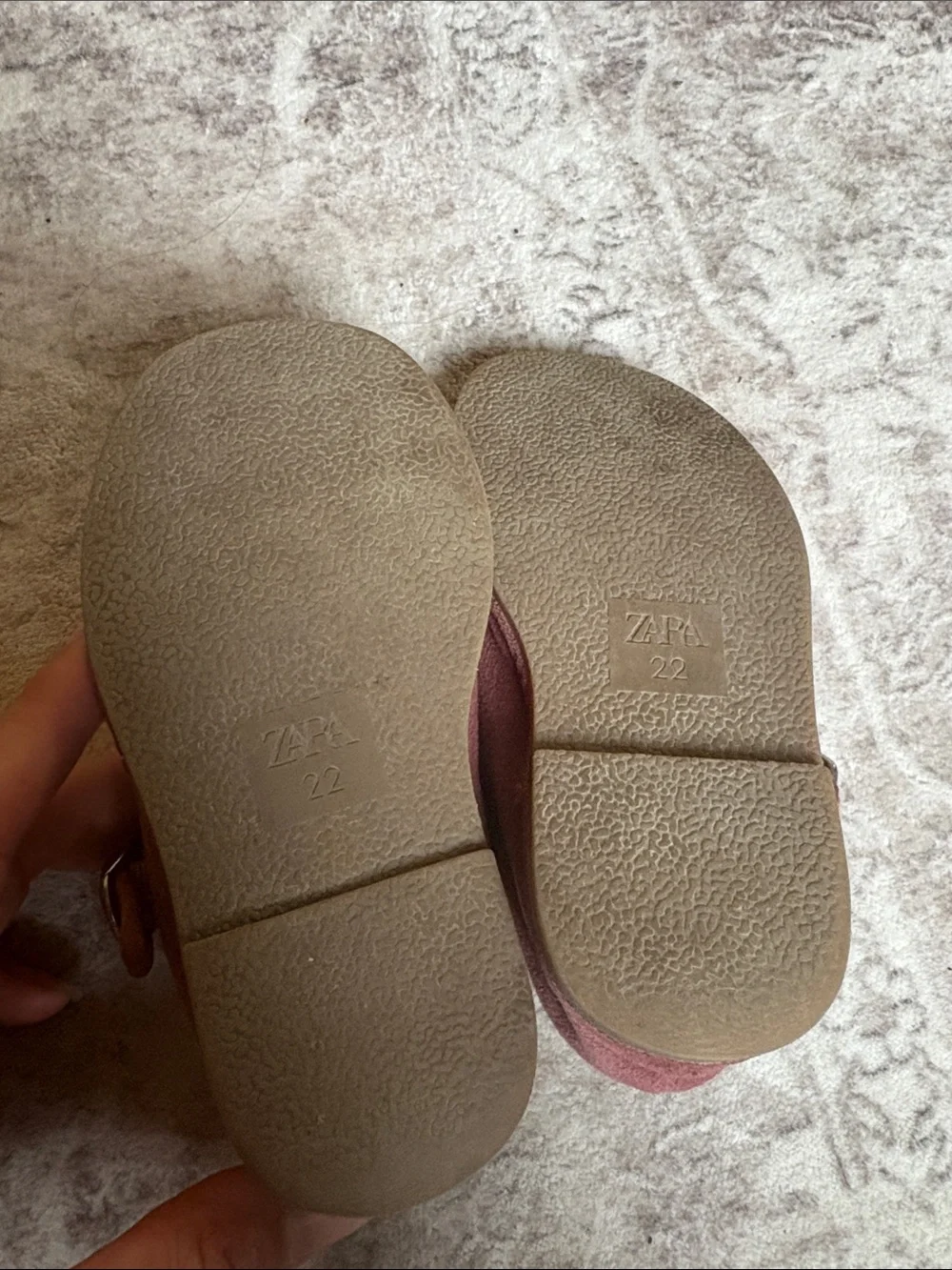 Zara Girls Suede Mary Jane Shoes in Dusty Rose